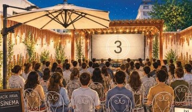 Adana’da Nostalji Rüzgarı: Tarihi Konakta Açık Hava Sinema Keyfi Başlıyor