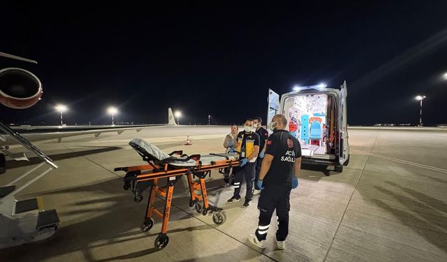 Sağlık Bakanlığı'ndan Kıtalararası Operasyon: Endonezya'da Yaralanan Vatandaş Adana'ya Getirildi