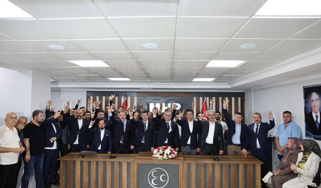 MHP Adana'da Yeni Dönem! Hakan Yıldırım'ın Yönetimi Resmen Açıklandı