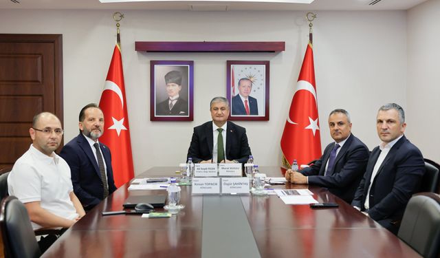 Adana Hızlı Tren Projesi Son Durum: Vali Yavuz Başkanlığında Önemli Toplantı