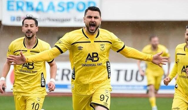 Adana 01 FK'dan Ayrılan Golcü Oyuncuya Teklif Yağıyor