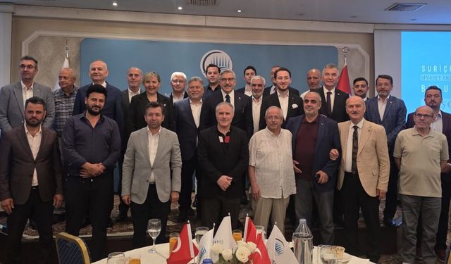 AK Partili Yayman: "Türkiye'nin Ekmek Gibi, Su Gibi Yeni Anayasaya İhtiyacı Var"