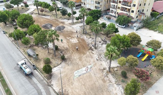 Ceyhan Belediyesi'nden Yeşil Alan Seferberliği: Parklar Baştan Sona Yenileniyor