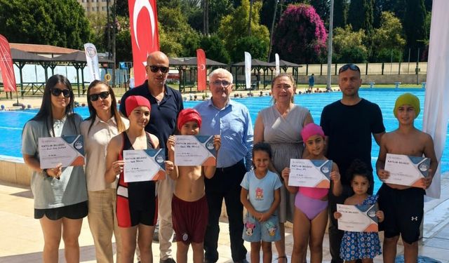 "Yüzme Bilmeyen Kalmasın" Projesinde Sertifika Heyecanı
