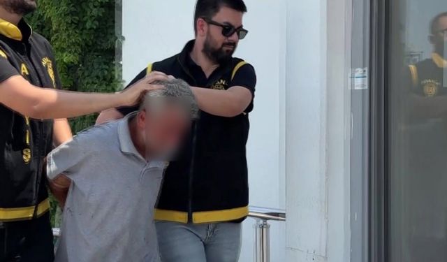 Camı Kırdı, Takıları Topladı… Kaçamadı!