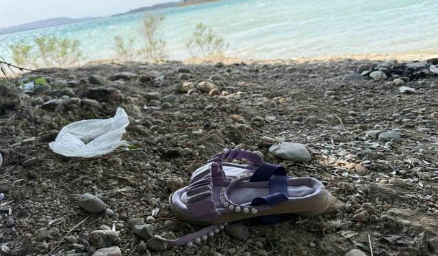 Adana'da Yürek Yakan Olay! Çocuğunun Terliğini Almak İsterken Hayatını Kaybetti