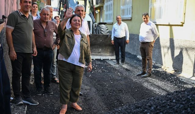 Seyhan'da Asfalt Seferberliği Hız Kesmiyor: Başkan Vekili Akkan Sahada