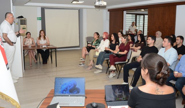 Dr. Dt. Hasan Boğa "Hastalar Bize Duygularını da Emanet Ediyor"
