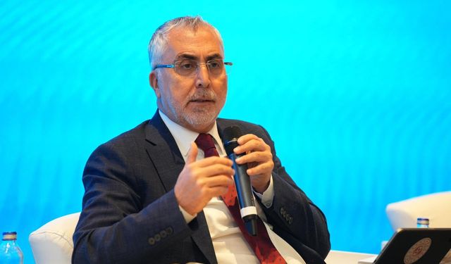 Emekliler Bekliyordu! Bakan Işıkhan’dan En Düşük Aylık Açıklaması