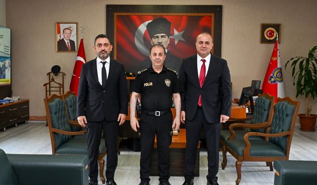 MHP Adana İl Başkanı Hakan Yıldırım'dan Emniyet Müdürü Arıkan'a Ziyaret