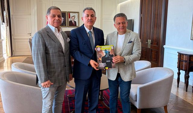 KGK Yönetiminden İzmir Valisi Elban'a Nezaket Ziyareti