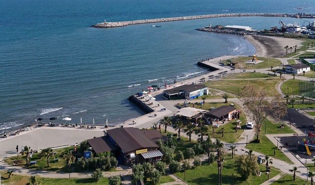 Karataş Sahillerinde Hizmet Krizi: Vatandaş Temel İhtiyaçlara Hasret Kaldı