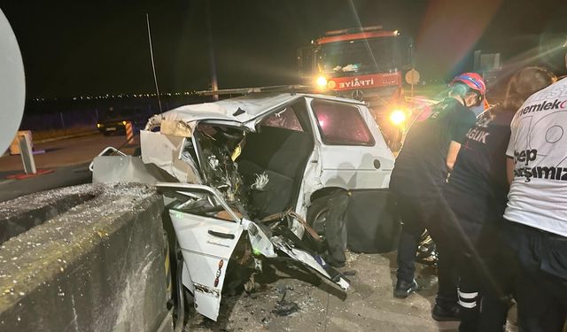 Adana-Ceyhan Otoyolunda Feci Kaza! HGS Bariyerine Çarpan Sürücü Ağır Yaralandı