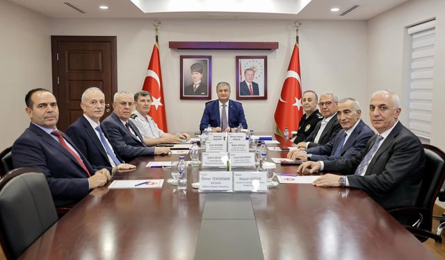 Adana Valisi Mustafa Yavuz, İş Dünyasıyla Buluştu