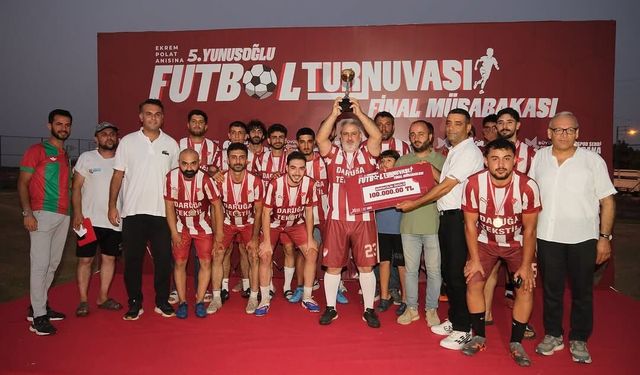 Yunusoğlu FK Şampiyon Oldu