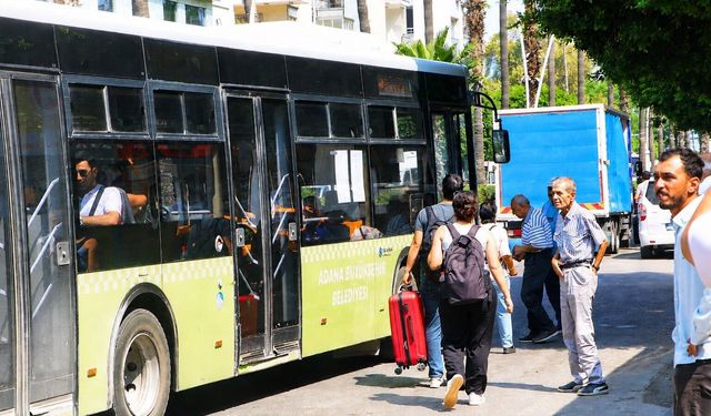 Adana’da Toplu Taşımada Klima Tepkisi: Sıcakta Yolculuk Çileye Dönüyor