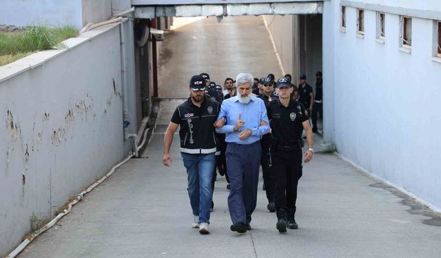 Adana'da Alparslan Kuytul ve Eşi Semra Kuytul Tutuklandı