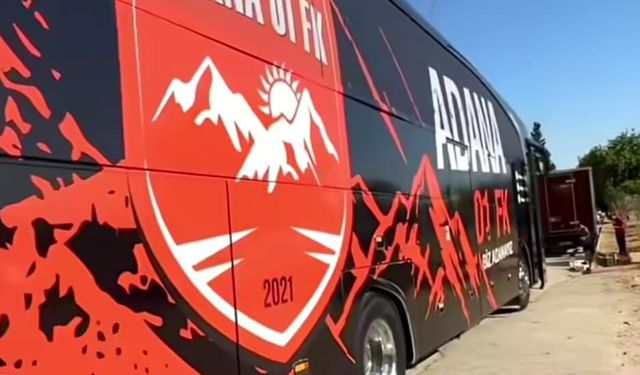 Takım Otobüsü Turuncu-Beyaza Büründü: Adana 01 FK'nın Yeni Yüzü Yollarda