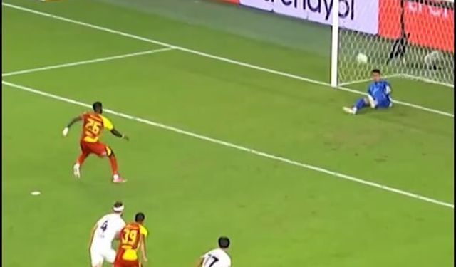 Adanalı İrfan Can Eğribayat Penaltıyı Tuttu, Gözyaşlarını Tutamadı
