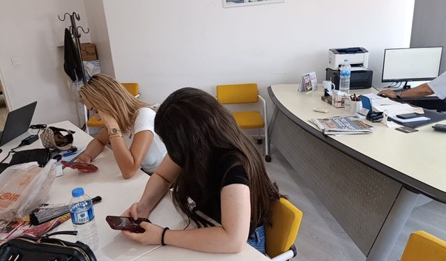 WhatssApp'sız Günümüz Geçmiyor!