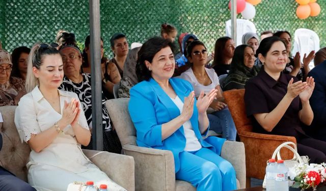Süreyya Yavuz, Minik Öğrencilerin İlköğretim Haftası Heyecanını Paylaştı