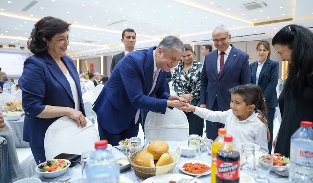 Adana’da 19 Eylül Gaziler Günü Coşkusu