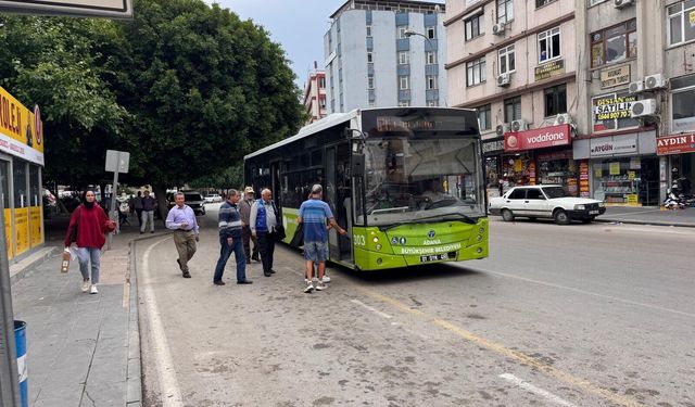 Adana Ulaşıma Zam Eli Kulağında: Dolmuşçular 50 TL İstiyor