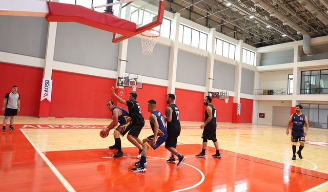 Adana OSB’de Basketbol Heyecanı! Şampiyonluk İçin Mücadele Başladı