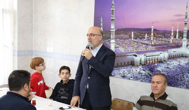 Adana’nın Yeni İl Müftüsü Lütfü İmamoğlu’na Duygusal Veda!