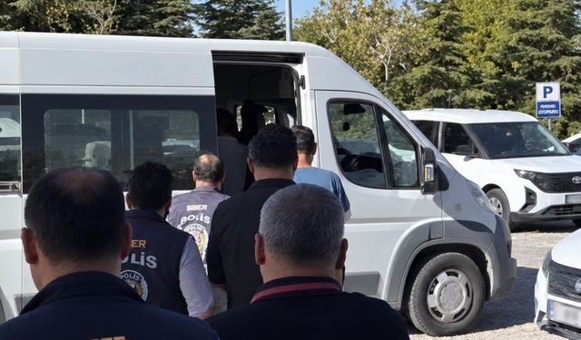 Adana Dahil 8 İlde Büyük Operasyon! 2 Milyon Liralık Vurgun İddiası