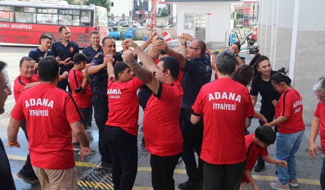 Adana’da Özel Çocukların İtfaiyeci Olma Heyecanı