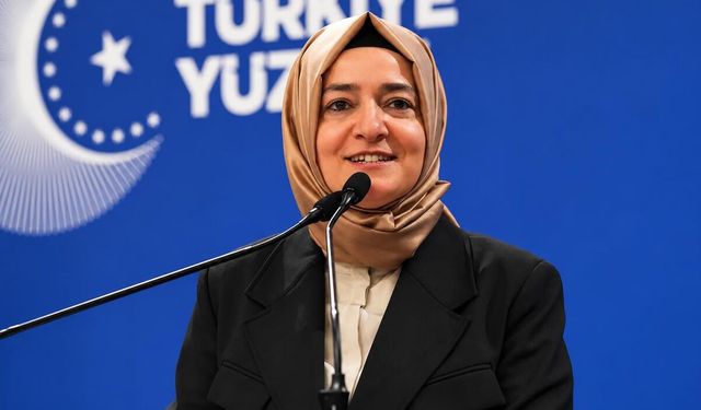 AK Parti’de Dikkat Çeken Gelişme: Fatma Betül Sayan Kaya Görevlerinden Affını İstedi