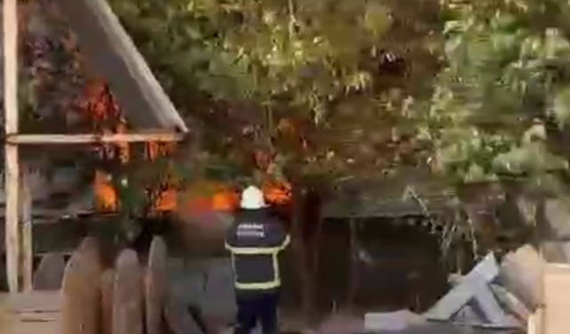 Adana Sebze Hali’nde Korkutan Yangın