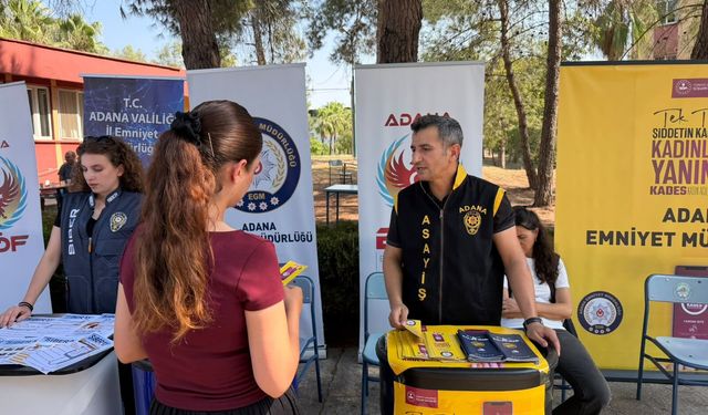 Adana’da Üniversite Öğrencilerine Güvenli Şehir Mesajı! Polis Ekipleri Sahaya İndi