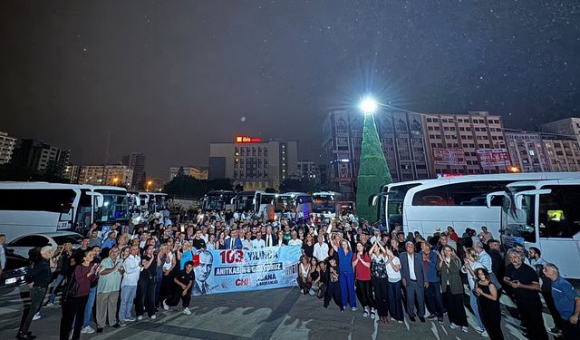 CHP Adana’dan Ankara’ya Büyük Çıkarma! 32 Otobüsle 1.247 Partili Anıtkabir’e Gitti