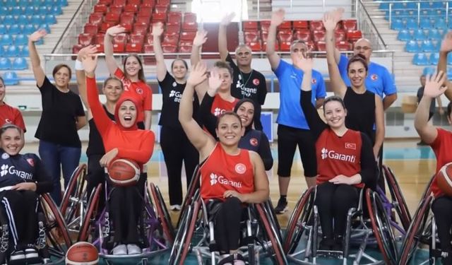 A Milli Kadın Tekerlekli Sandalye Basketbol Takımı Hazırlıklarını Adana’da Sürdürüyor