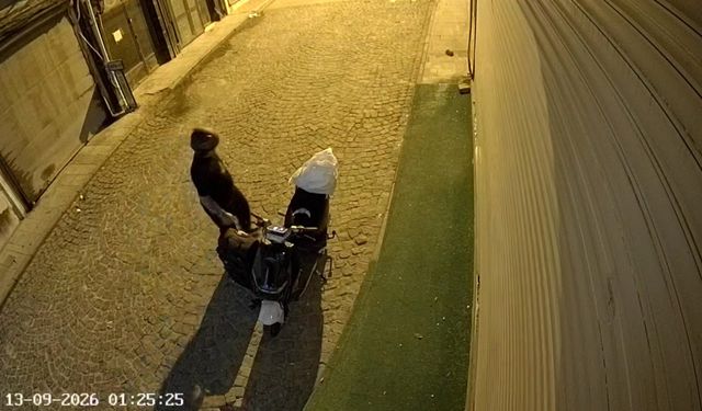 Adana'da 7 Saatlik Film Gibi Soygun! 115 Kilo Gümüşü Çalıp İzini Kaybettirmeye Çalıştı