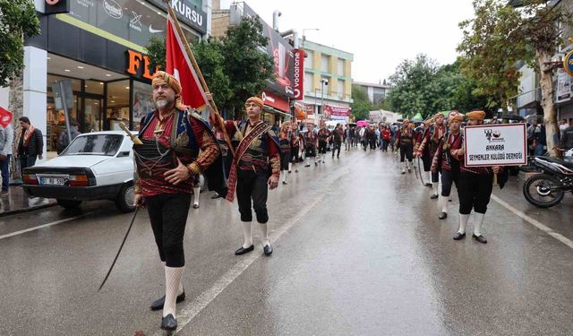 Kozan’da İsmet Atlı Karakucak Güreşleri Yağmura Rağmen Başladı