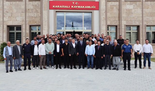 Karaisalı’nın İhtiyaçları İçin Ortak Akıl! Başkan Şimşek Muhtarlarla Buluştu