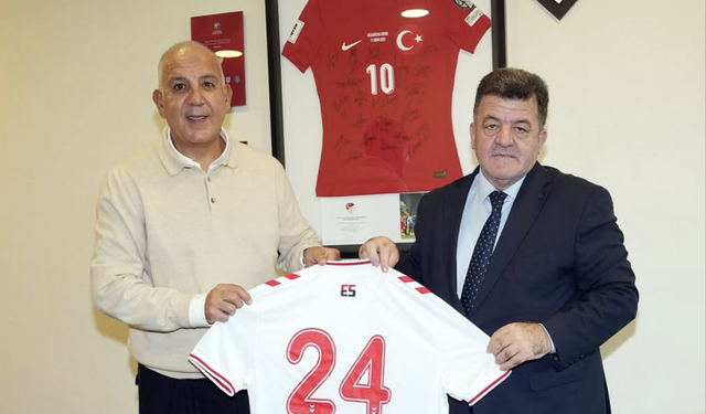 TFF'nin Adanalı Yöneticisi Hasan Surözü'ne Anlamlı Ziyaret