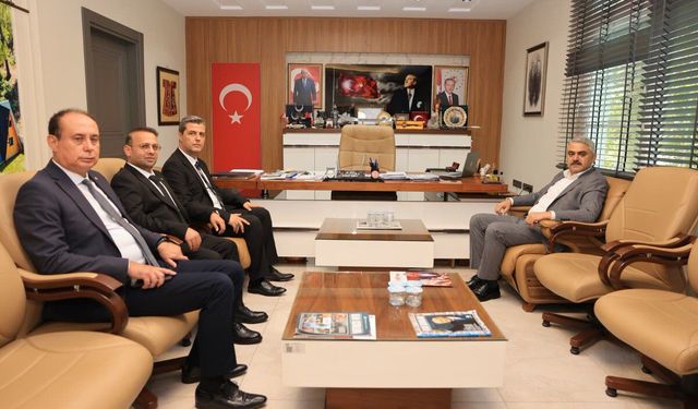 Pozantı’da Ekonomi Masaya Yatırıldı! Başkan Ali Avan’dan İş Birliği Mesajı