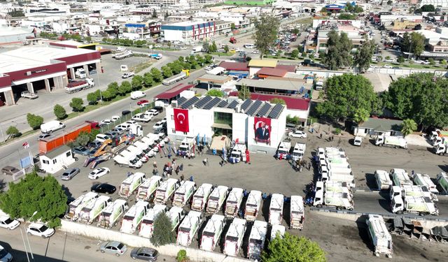 Seyhan Belediyesi'nden Kiralama Devrine Son: 41 Yeni Temizlik Aracı Öz Mal Olarak Filoya Katıldı