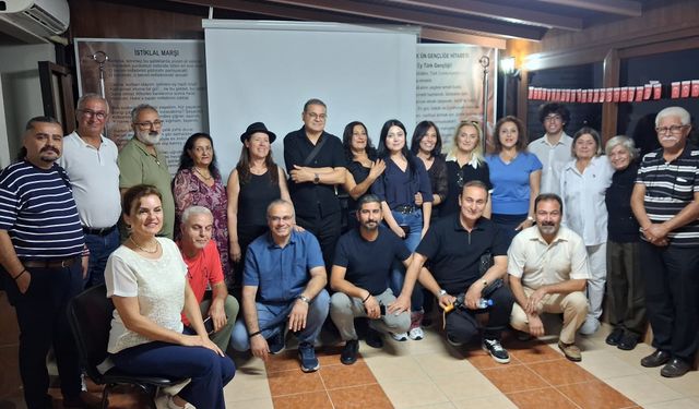 Adana’da Duygu Dolu Gece! Usta Şair Ve Yazarların Hatıraları Yaşatıldı