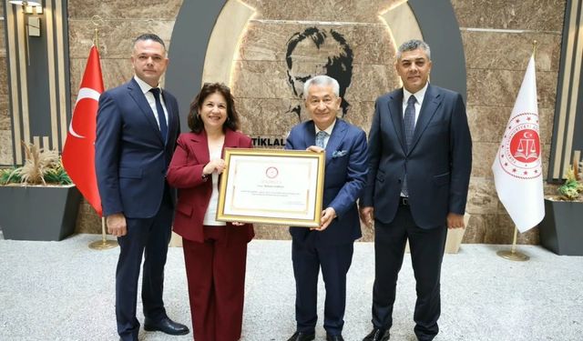 Mehmet Şahbaz Mazbatasını Aldı: ATO'da Yeni Dönem Başladı!