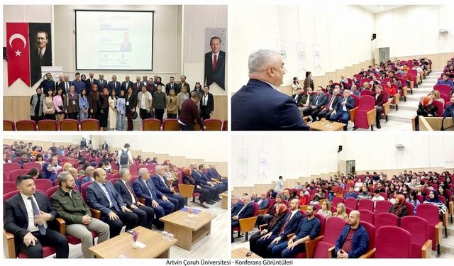 Gazeteci Ahmet Külekçi Irak İzlenimlerini Artvin'de Anlattı: "Herkesin Gözü Türkiye'de!"