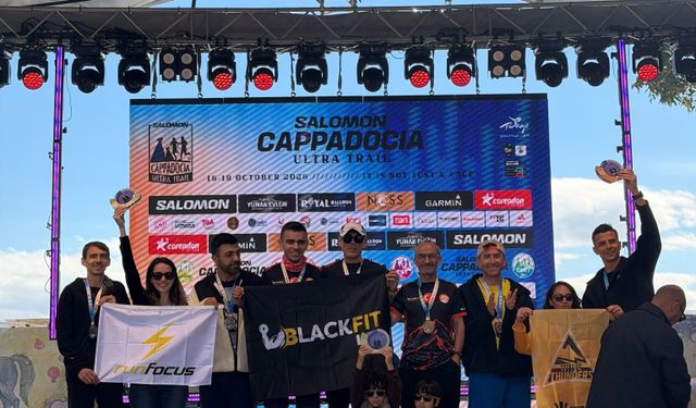 4 Bin Sporcuyu Geride Bıraktılar! Kapadokya’daki Dev Zirvede Adana Rüzgarı Esti