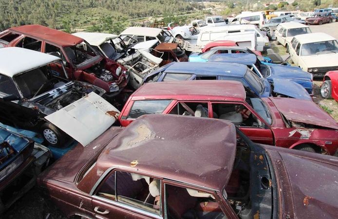 Eski Aracını Getirene 'Talih Kuşu' Konacak: Beklenen Hurda Teşviki Meclis'te!