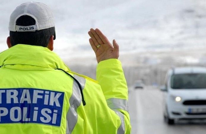 Trafiğe çıkacakları rahatlatan haber: Artık bu ceza yazılmayacak