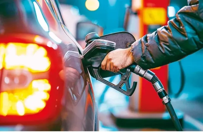 Benzine Zam Kapıda! Litre Fiyatına 1,56 TL Artış Bekleniyor