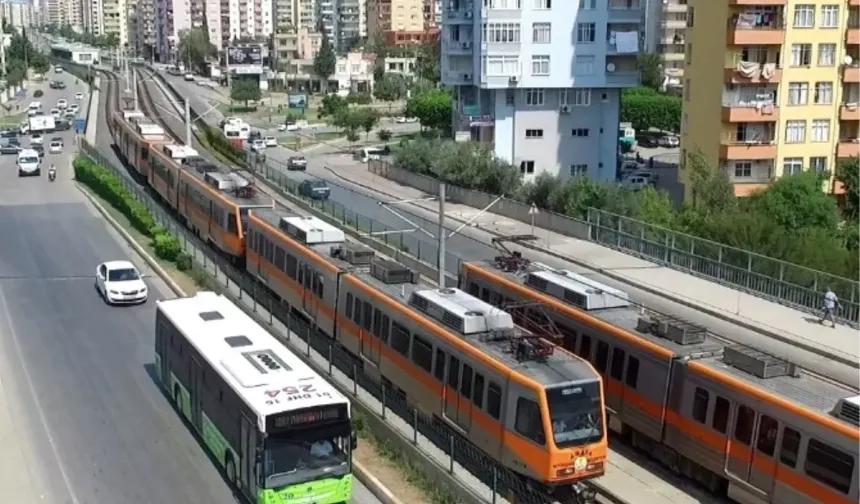 Okullar Açılıyor, Adana’da Ulaşım Ücretsiz Olacak